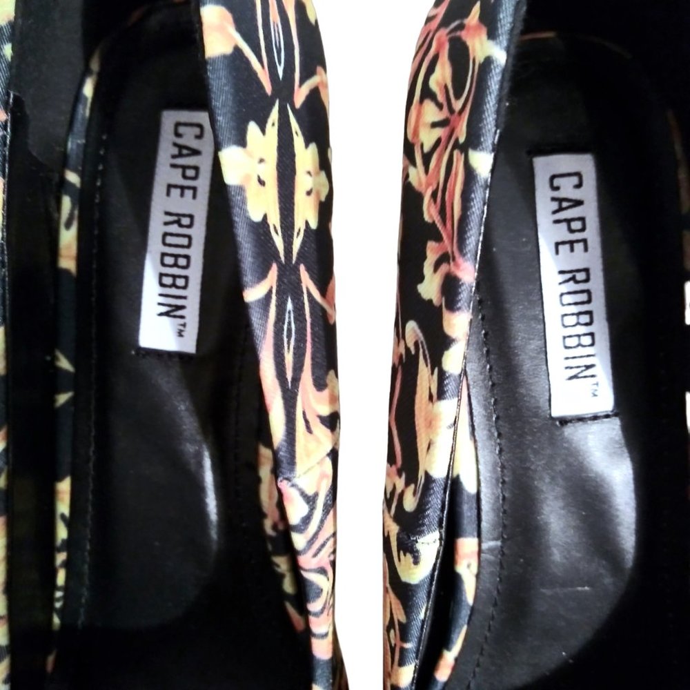 Pointy Toe Pumps, High Heels, Size 8.5 Shoe, Stiletto Heel, Pointed Toe Shoes - Picture 9 of 9